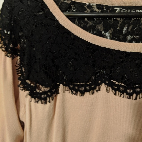 Pink work sweater - Picture 2 of 3